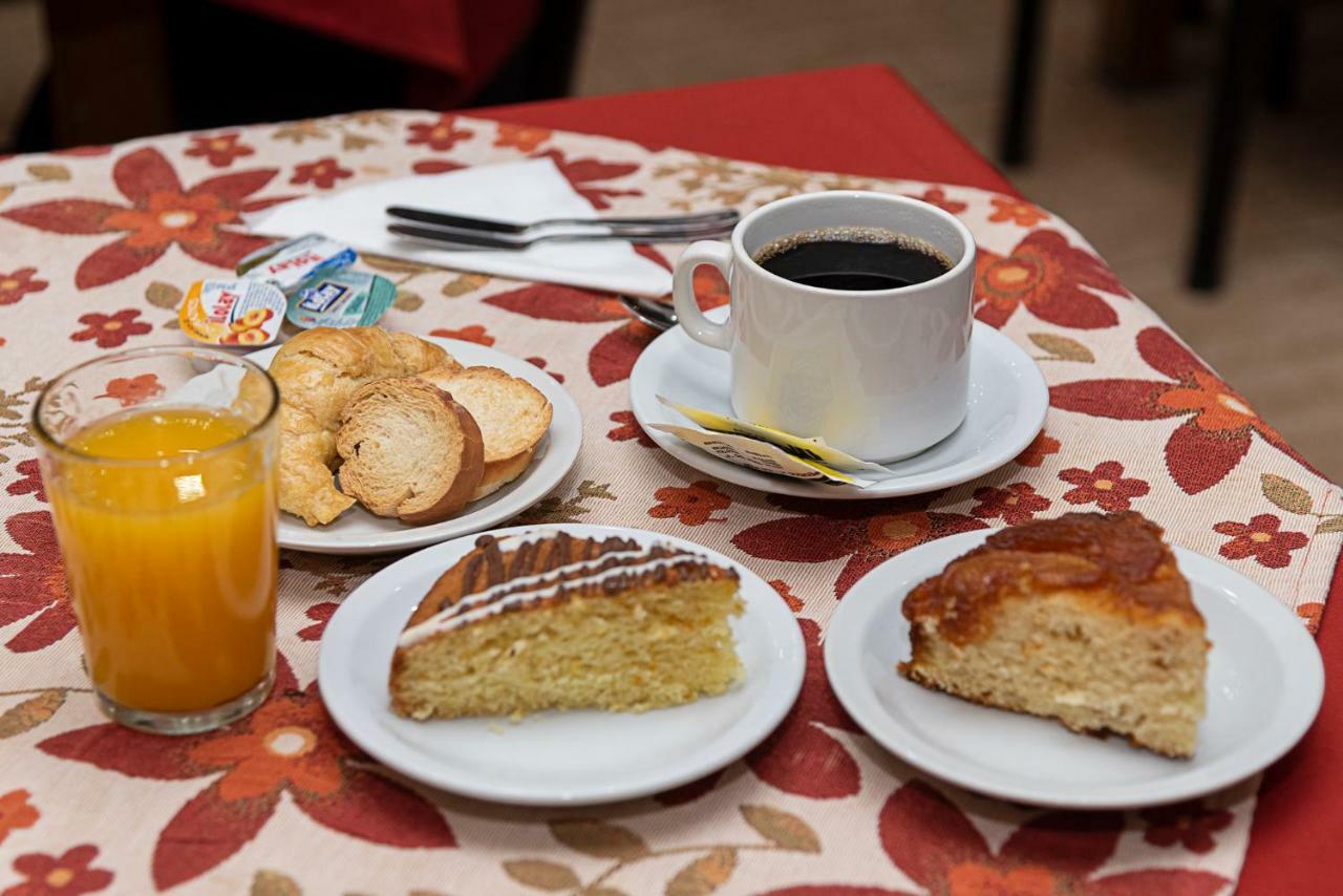 La Delfina Hotel Santa Rosa  Kültér fotó